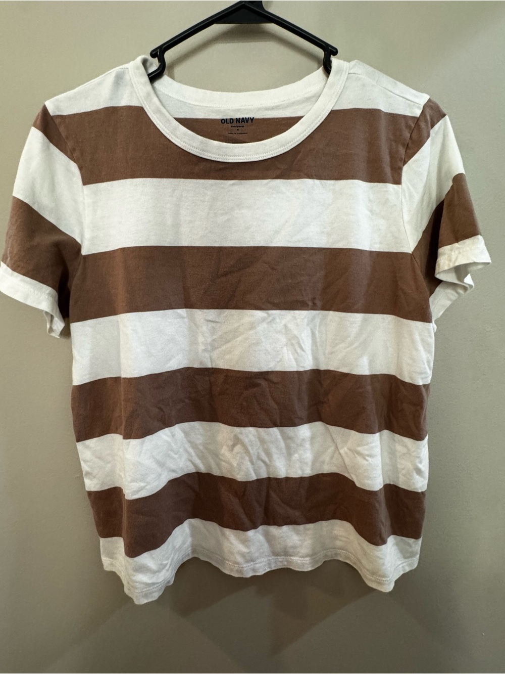 Old Navy White and Brown Striped Short-Sleeve Tee